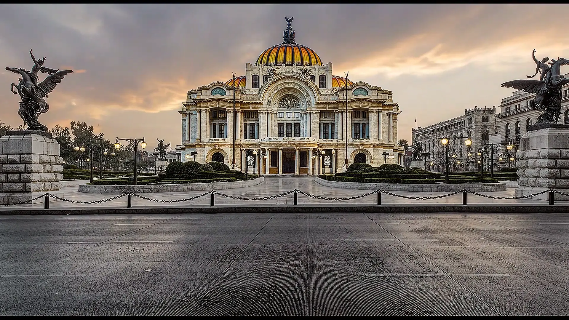 Hot Air Balloon in Mexico City